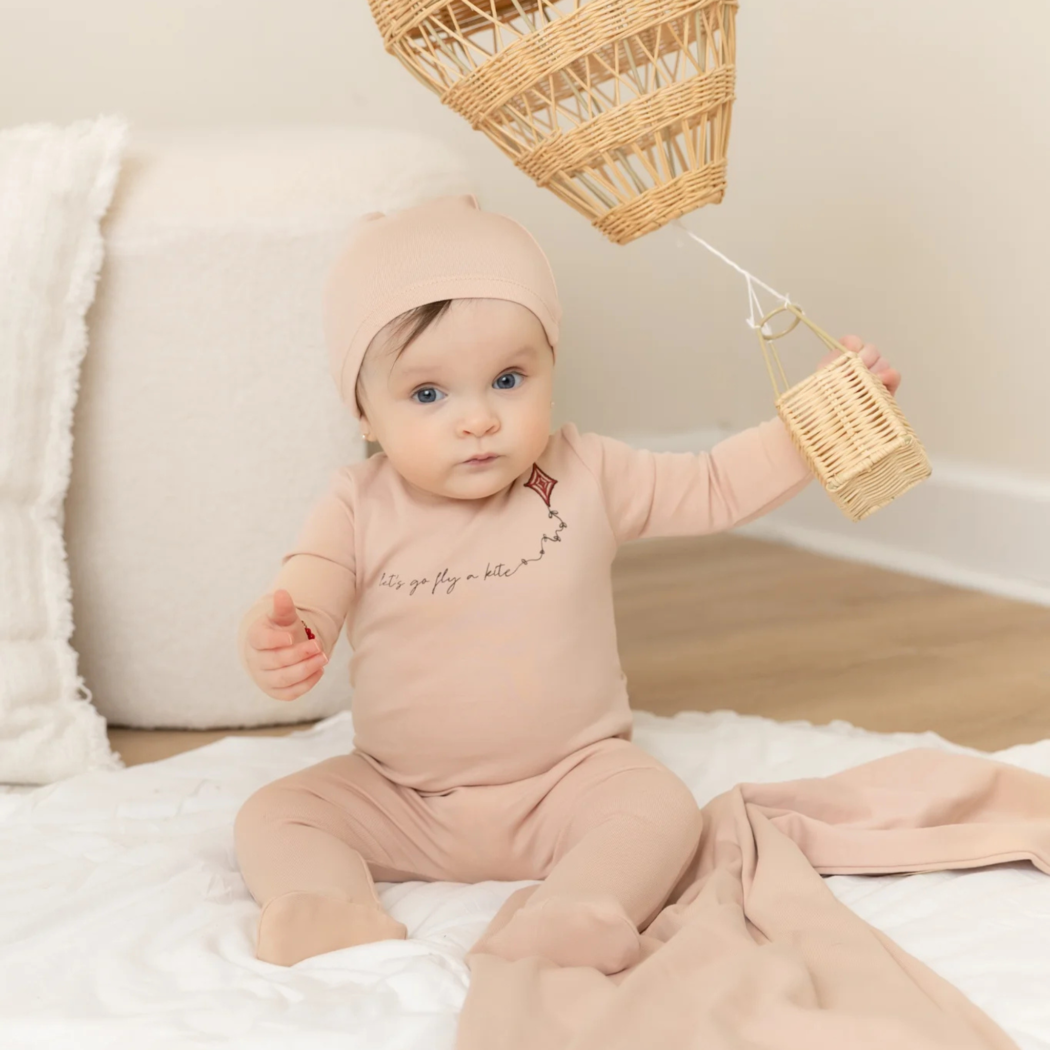 Bee and Dee - Let's Go Footie/Beanie - Rose