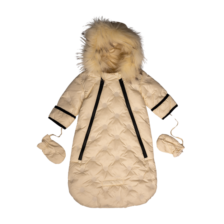 Mantel Dotted Contrast Bunting | Stylish Infant Winter One-Piece with Polka Dot Accents