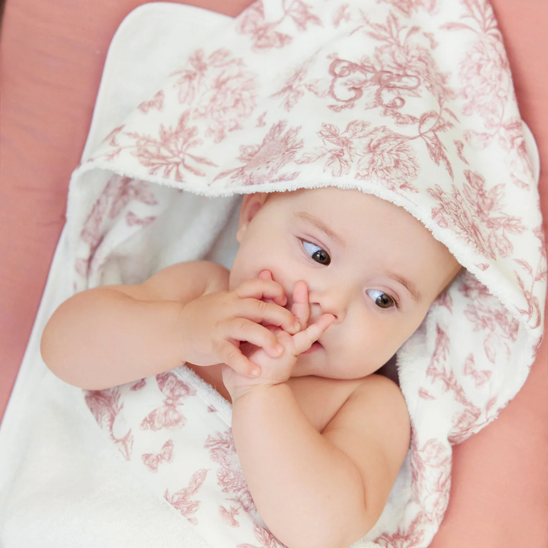 Tartine et Chocolat Rose Toile Hooded Towel