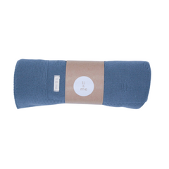 LI + ME Mia Ocean Knit Blanket