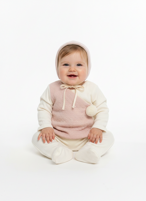Latte Pepepon Mauve 2-Piece Baby Set with Pom Bonnet