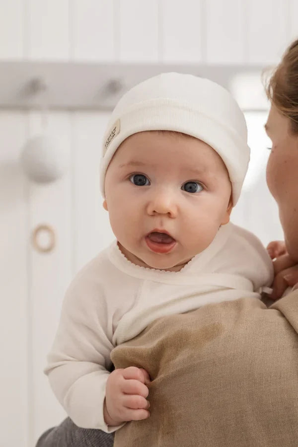 MarMar Gentle White Tut Wrap Set + Hat