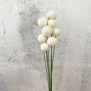 Oakwind Hollow - Set of 8 Felted Wool Flower Ball Bouquet Fresh Cream