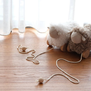 Little Lamb Kind - BELLA // Pull-along sheep // Cream // Best-selling