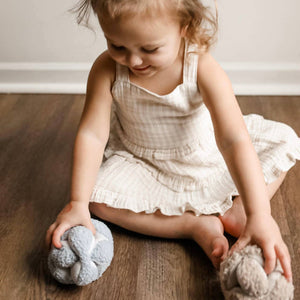Little Lamb Kind - MONTI // Montessori toy // BABY TOY // Baby blue : Baby blue