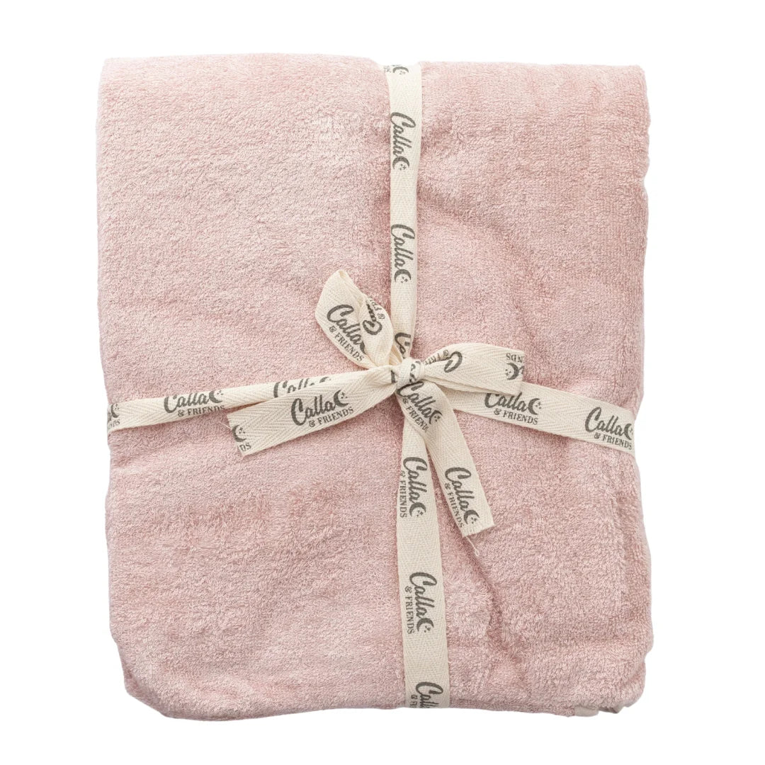 A breathtaking Calla & Friends hooded bath towel in petal pink, featuring ultra-soft bamboo cotton for immaculate post-bath comfort.