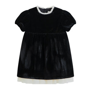 A breathtaking C'era Una Volta Ginevra dress featuring an immaculate black silhouette and elegant European detailing.