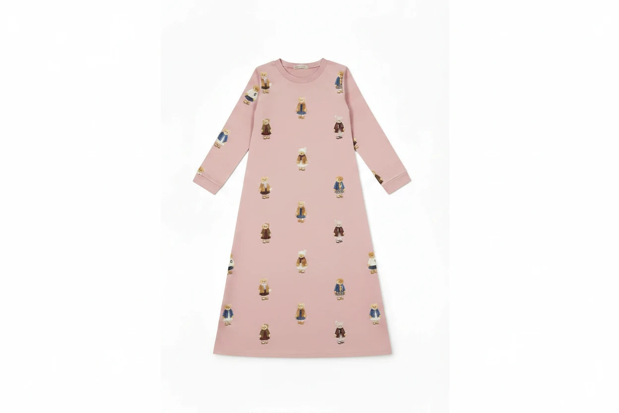 front view of the Crew lounge Dusk teddy pattern nightgown.