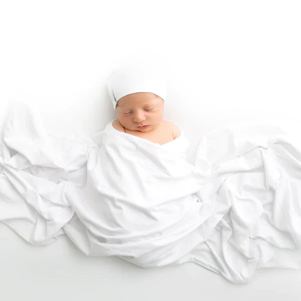 Ely's & Co White Swaddle and Beanie Gift Set
