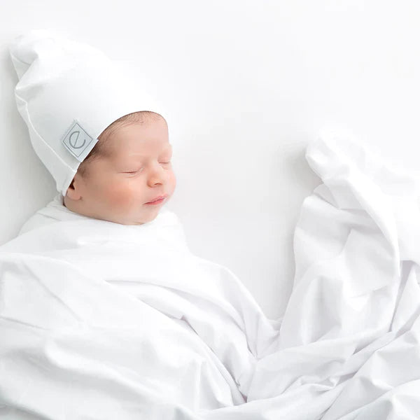 Ely's & Co White Swaddle and Beanie Gift Set