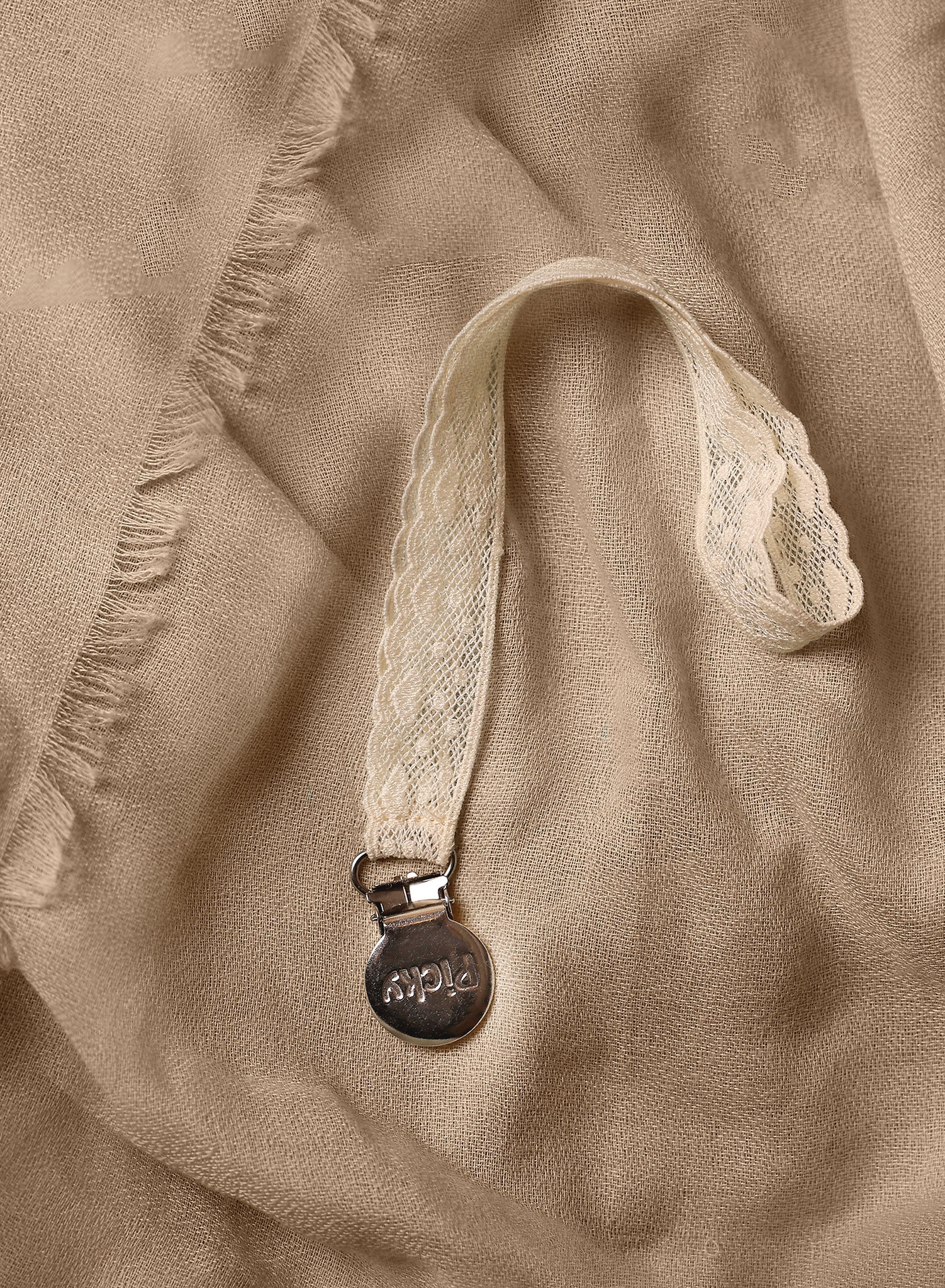 Picky Lace Pacifier Clip
