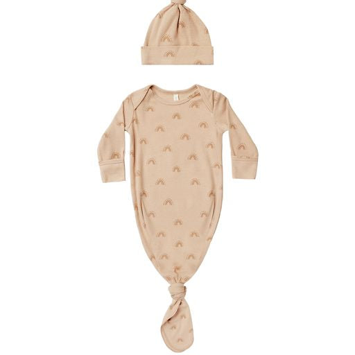 Knotted baby gown + hat set