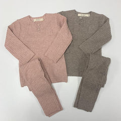 girls 2 piece top and pants set