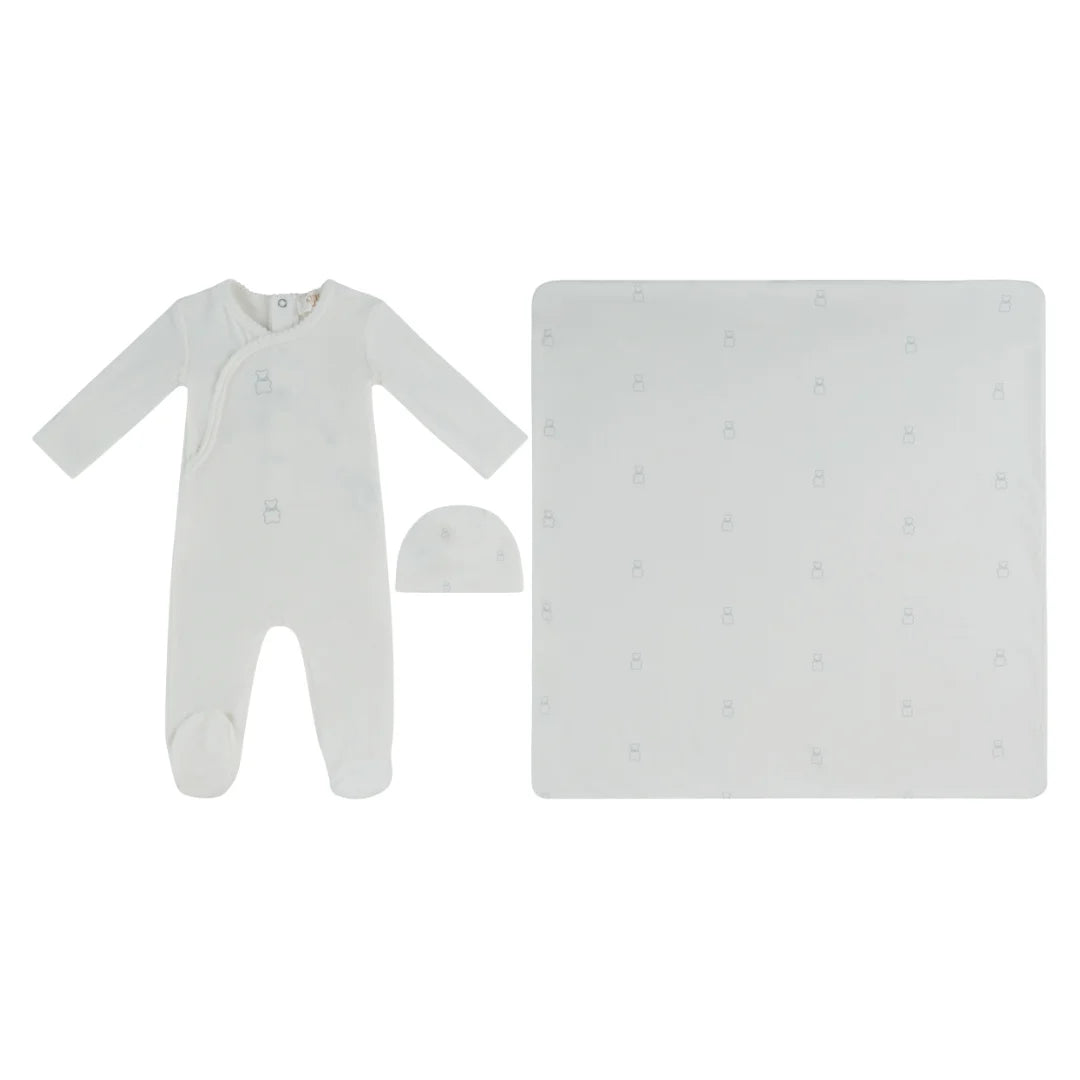 A front view of the Kipp Baby blue petit ours 3-piece newborn set.