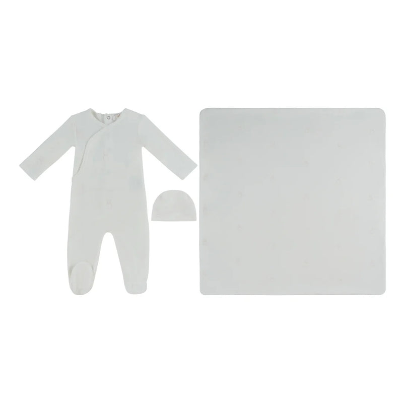 A front view of the Kipp pink petit ours pattern baby footie, hat, and blanket set.