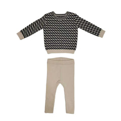 A front view of the Kipp Elliot knit set in blue.