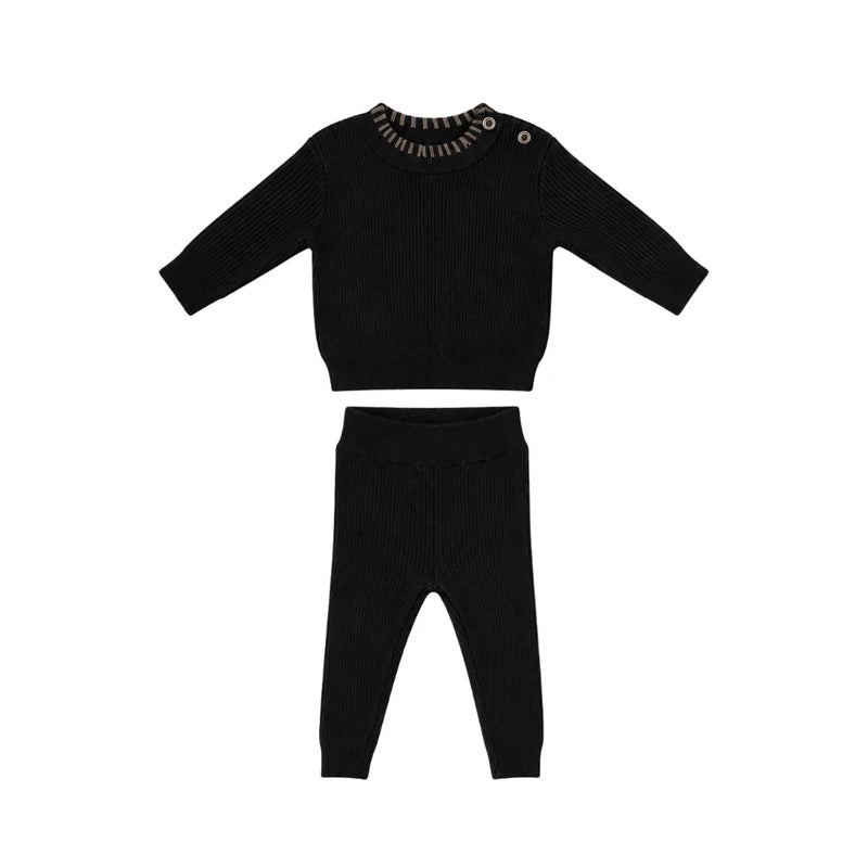A front view of the Klai Ford rib knit set in navy.