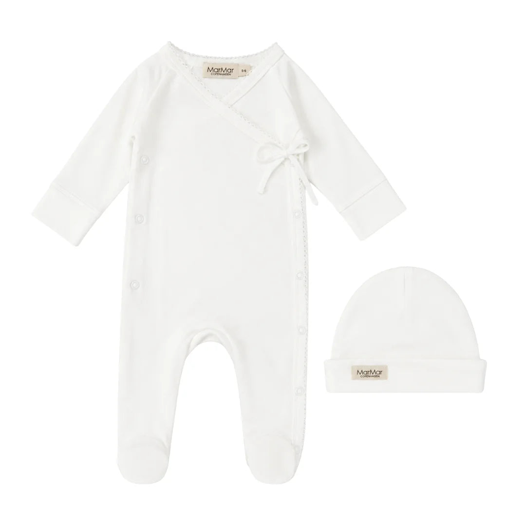 front view of the MarMar Copenhagen Gentle White Rubetta footie and hat set.