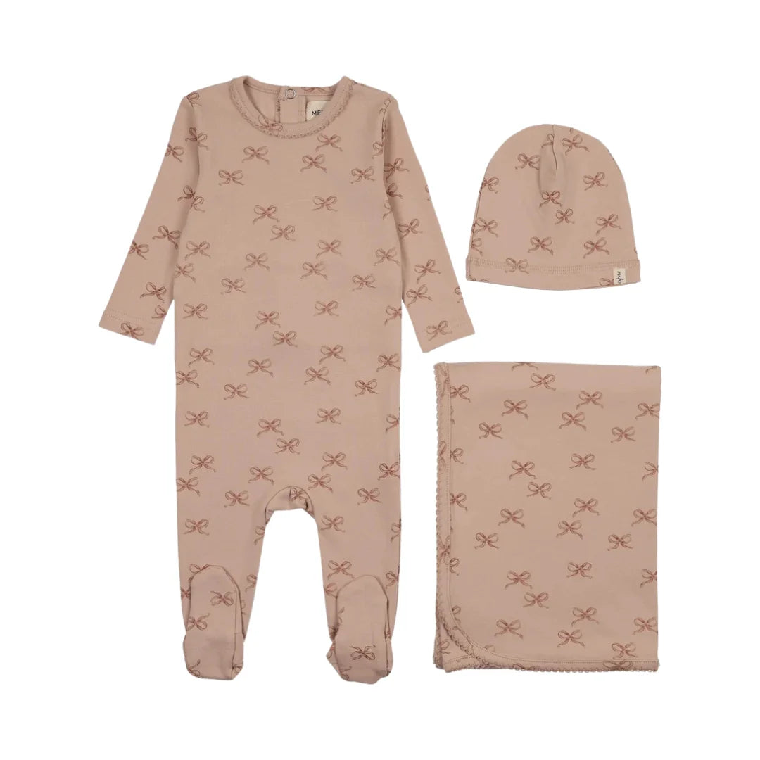 A front view of the Mema Knits bow print pointelle footie three-piece set in pink with dark pink bows.