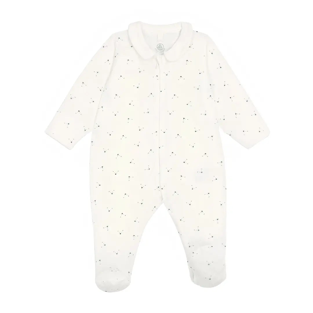 A breathtaking Petit Bateau Front Zip Footie featuring an immaculate white multi-color print, a refined collar, and a cozy footed silhouette.