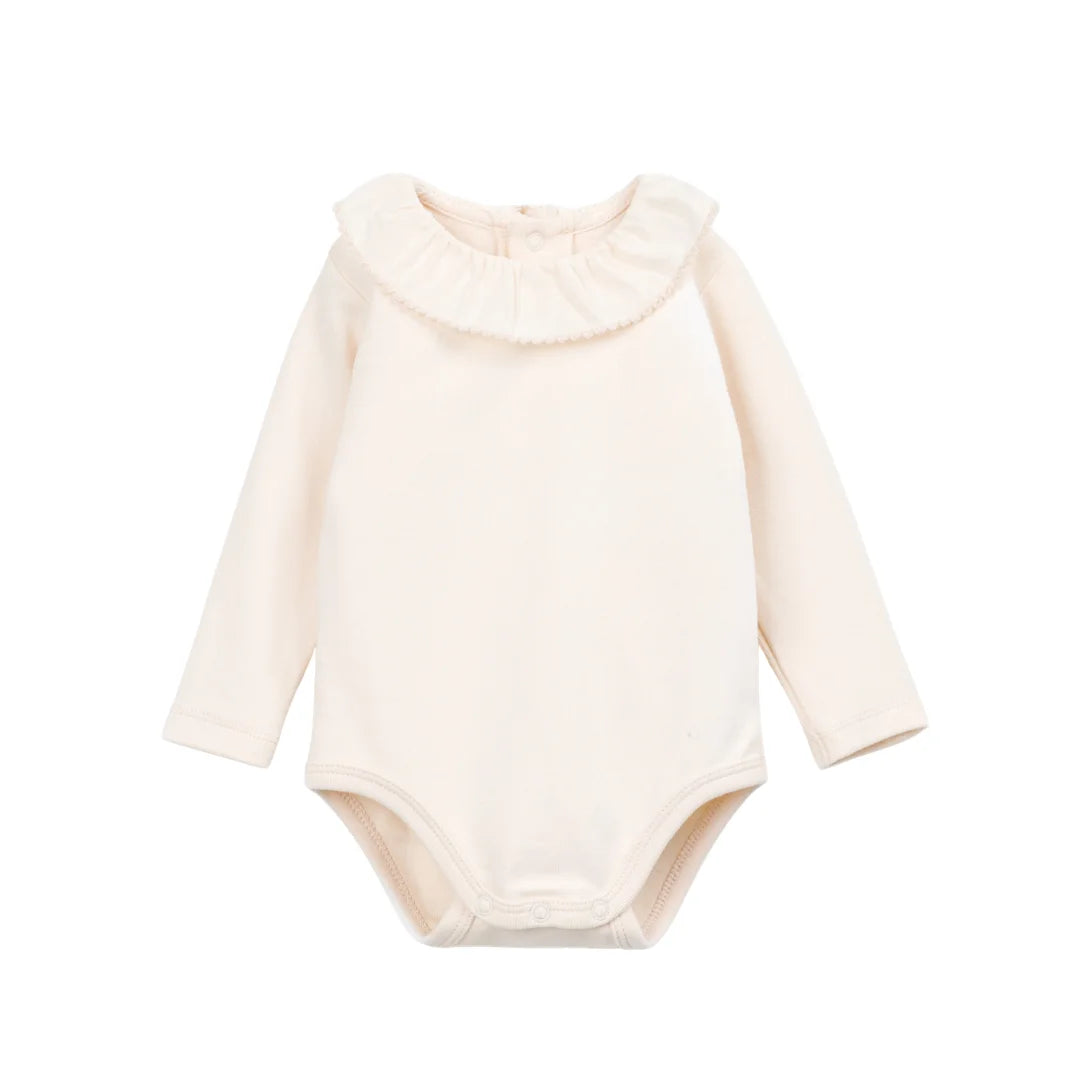 A front view of the Play Up rib body in beige.