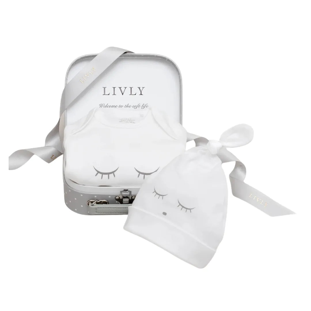 Livly Sleeping Cutie Mini Kit White