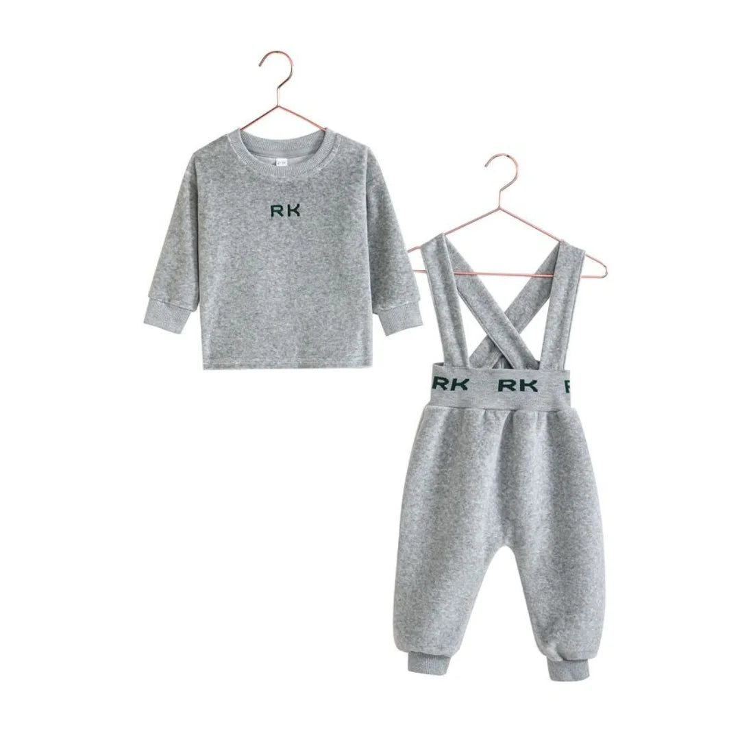RetroKid Reese two-piece set, featuring a gray top and green overalls.