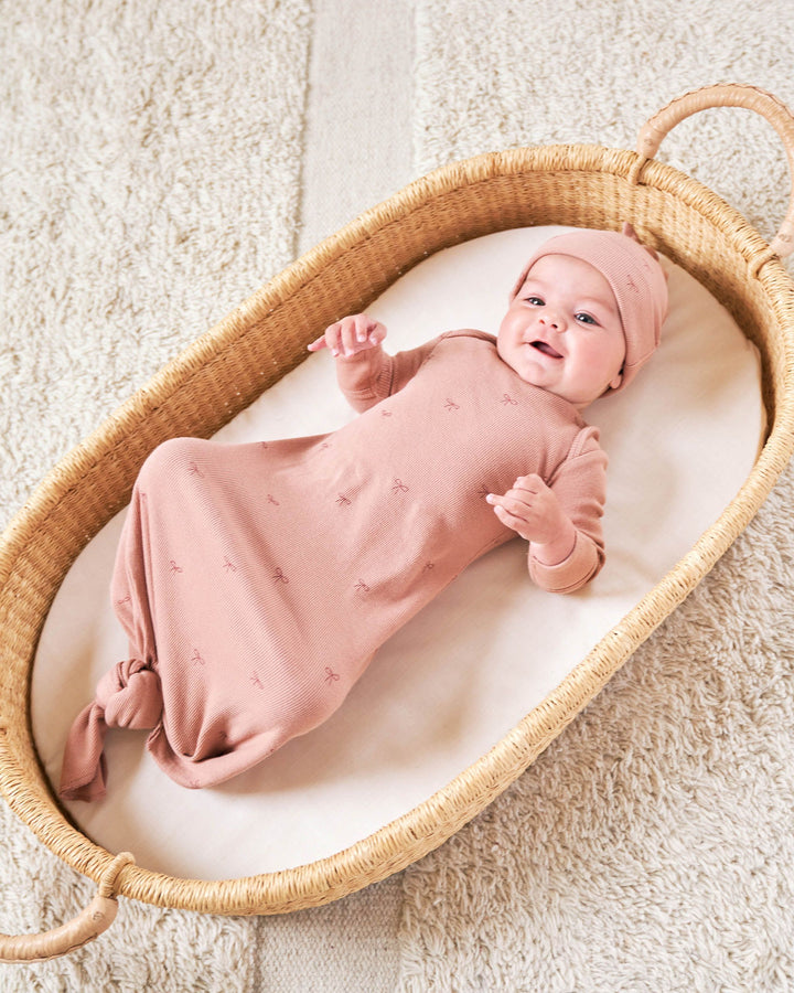 Quincy Mae Bows Knotted Baby Gown with Hat