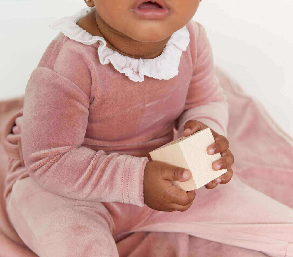 kipp baby pink bebe ruffle collar footie