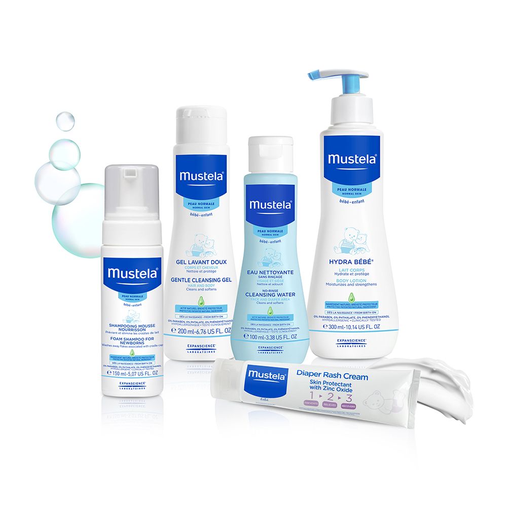 mustela newborn arrival gift set